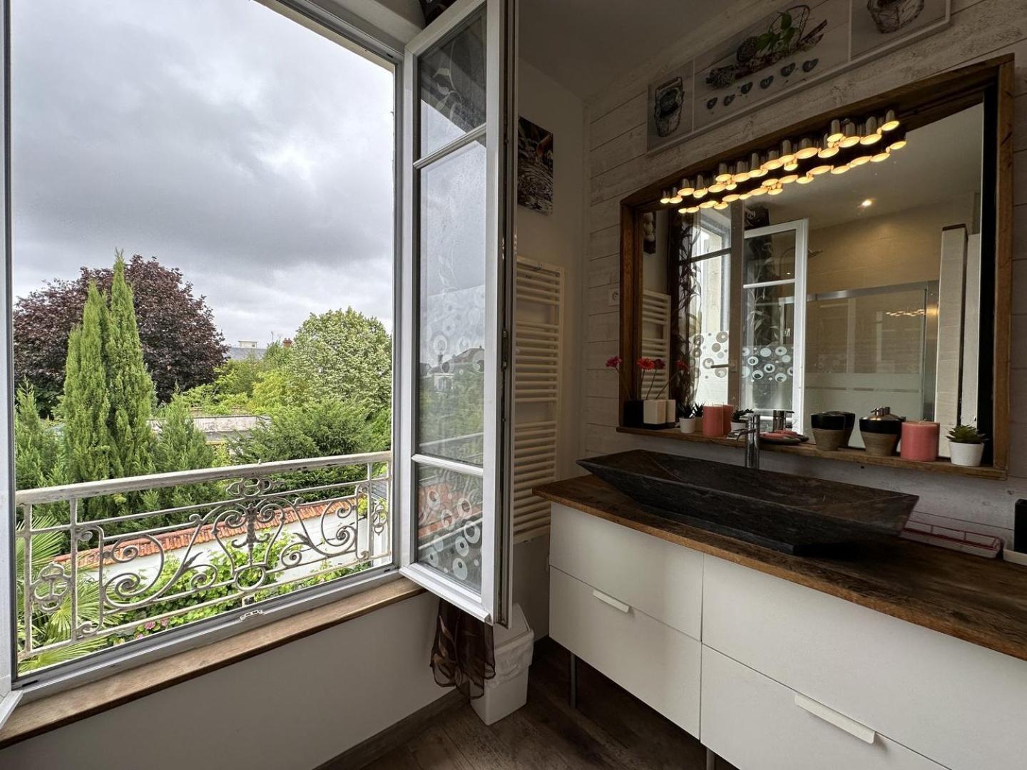 La Maison Des Lumieres Hotel Chartres Eksteriør billede